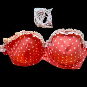 Victoria’s Secret polka dot bandeau bikini 36C